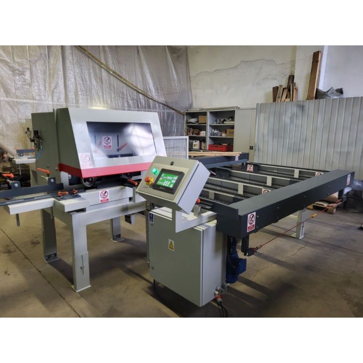 Padevējs OPTIMAT četrpusējās ēvelēšanas, apmales ēvelēšanas un apmales slīpmašīnām ar divām sliedēm - 3300 mm