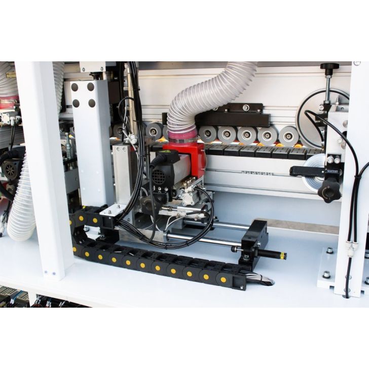 Malu aplīmēšanas iekārta ar priekšfrēzēšanu OPTIMAT LOGICA 7, radiālo un plakano ciklīnu, izsmidzināšanas sistēmu