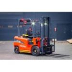 Elektriskais kravas vilciens 2tons 3metri