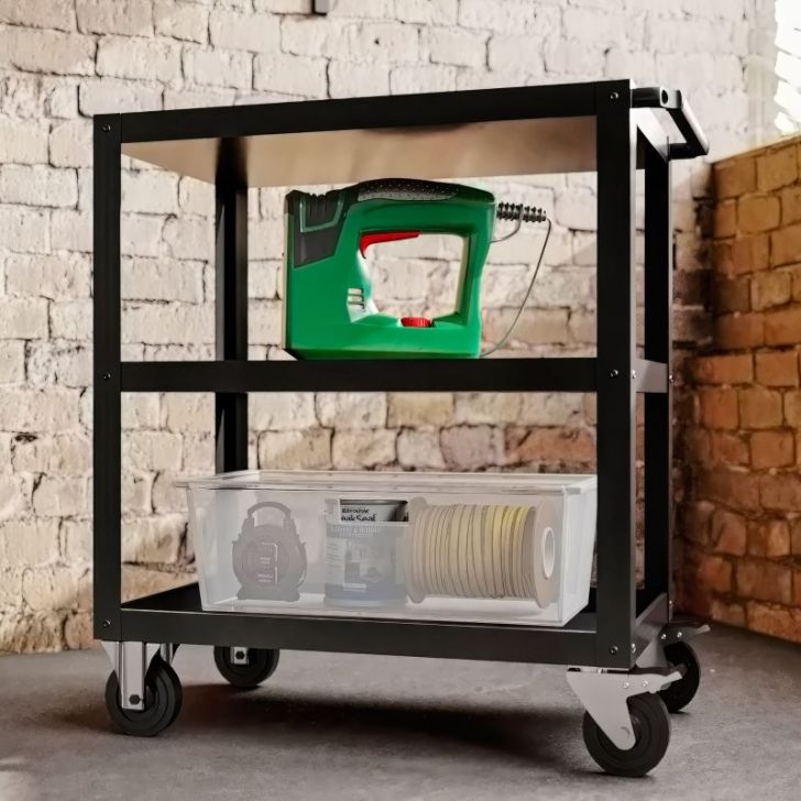 Melna riteņu darbarīku ratiņi HUGO All Black 700 x 816 x 400 mm