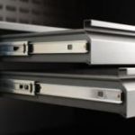 SZYMON metāla darbnīcas un instrumentu skapis, 920 x 1850 x 500 mm, antracīta sarkans