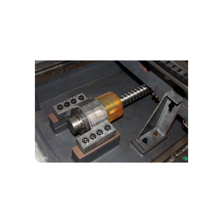 Frēzmašīna CNC OPTImill F 150E