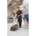 Grīdas mazgāšanas mašīna SSM 281