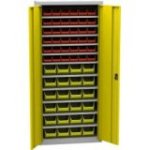 Universāls skapis ar plastmasas tvertnēm