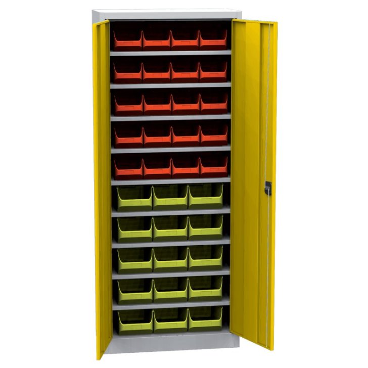 Universāls skapis ar plastmasas tvertnēm