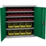 Universāls skapis ar plastmasas tvertnēm