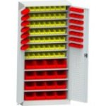 Darbnīcas skapis ar plastmasas kastēm