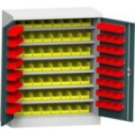 Darbnīcas skapis ar plastmasas kastēm