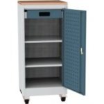 Darbnīcas instrumentu skapis uz riteņiem ar dižskābarža darba virsmu