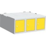 Pamatkaste zem drēbju skapja