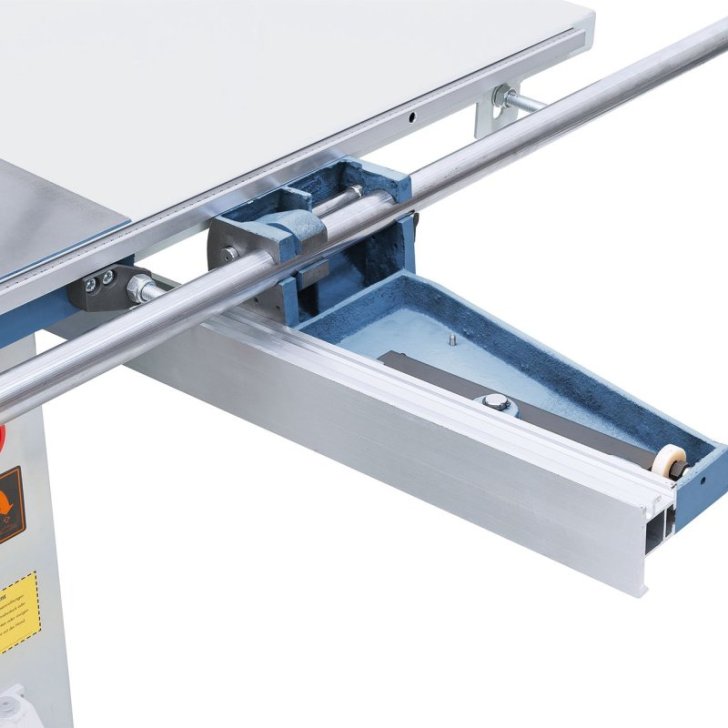 Formātzāģis Bernardo Classic 3200 C