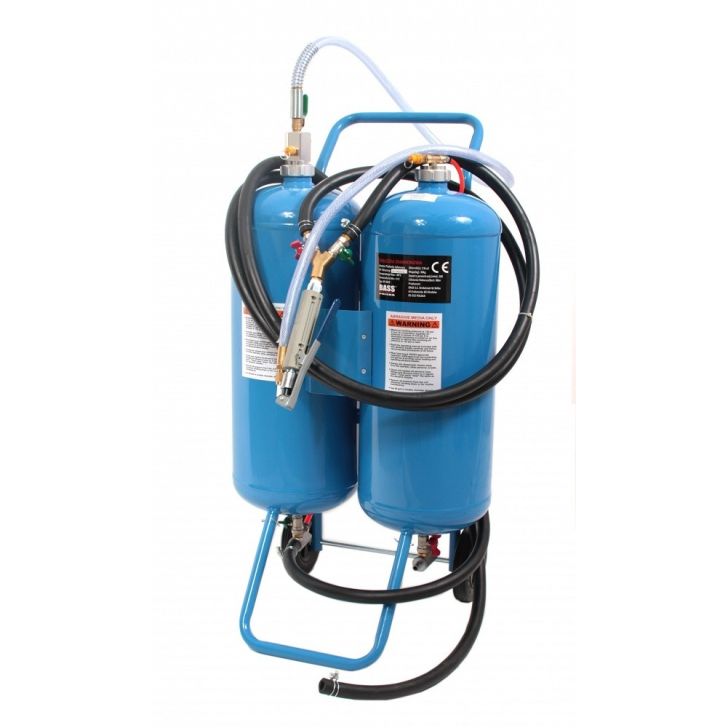 Sandblasting machine with soda tank 28l 2in1