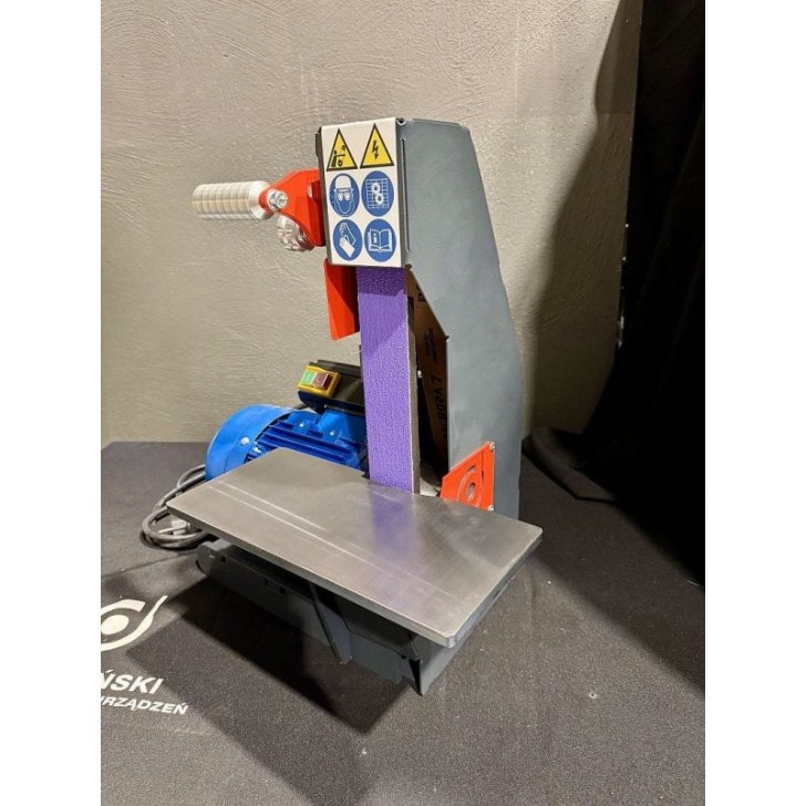 Lentveida slīpmašīna 50x900 1,1kw 230V CE