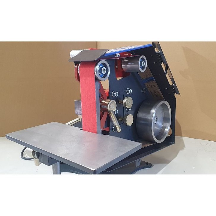 Lentveida slīpmašīna 50x1220 1,1kw 230V CE