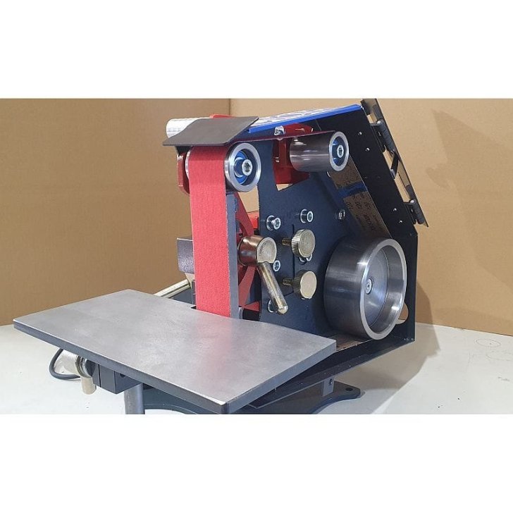 Lentveida slīpmašīna 50x1220 1,1kw 3F CE