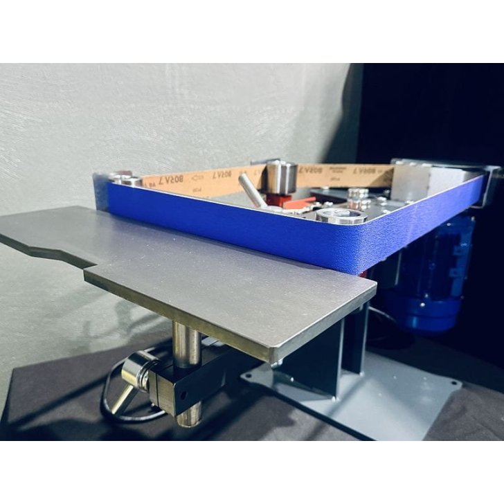 Lentveida slīpmašīna 50x2000 z regulacją obrotów