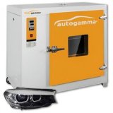 Lukturu un atstarotāju līmēšanas ierīce