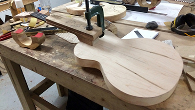 5 dienās izgatavota ģitāra Crimson Custom Guitars - 4. diena